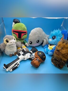 Star Wars Lot of 7 Jawa, Chewbacca, Blaster, Blurrg, Nubs, Boba Fett, Porg Plush